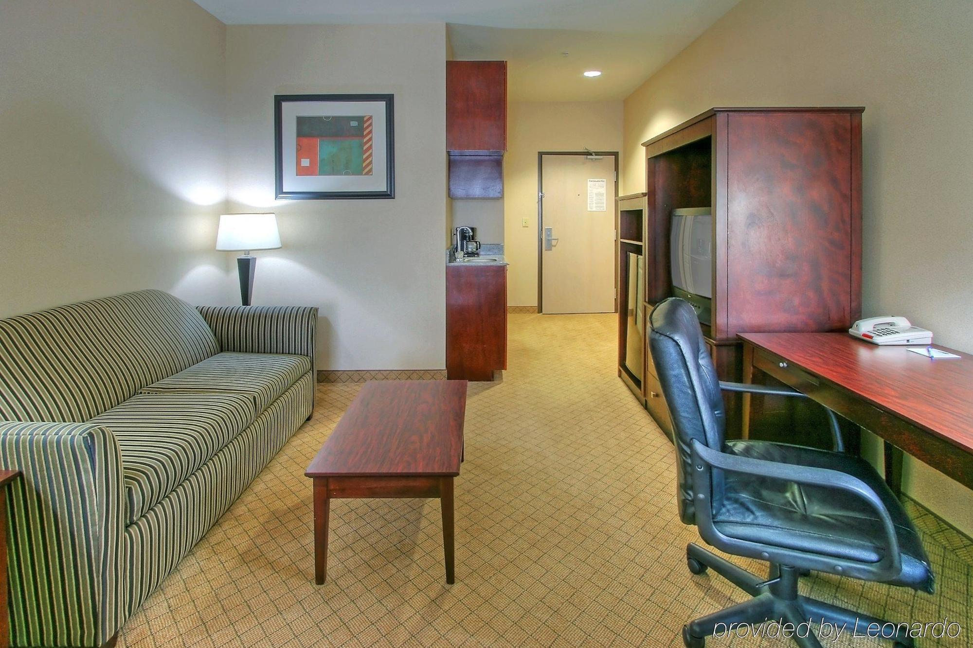 Holiday Inn Express & Suites Portales By Ihg Ruang foto