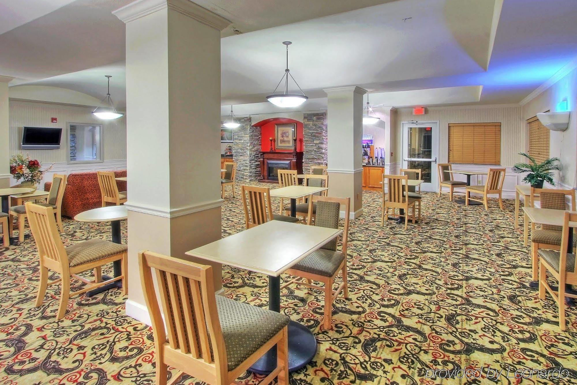 Holiday Inn Express & Suites Portales By Ihg Bagian luar foto