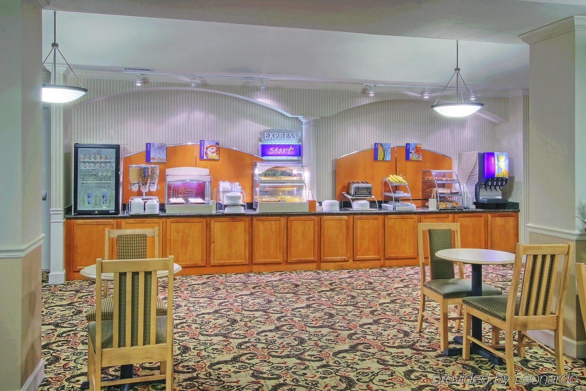 Holiday Inn Express & Suites Portales By Ihg Bagian luar foto