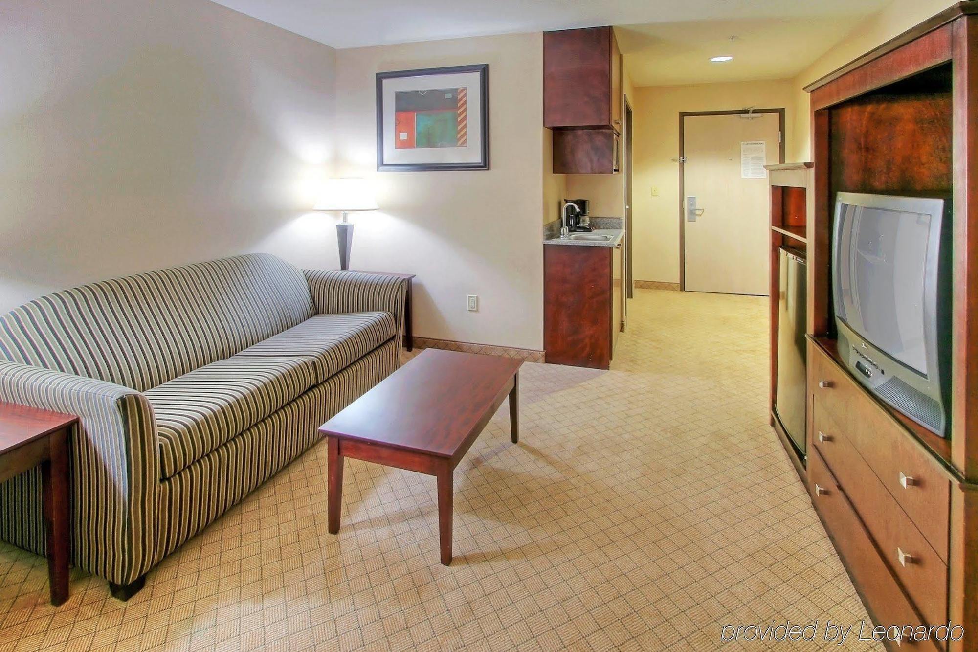 Holiday Inn Express & Suites Portales By Ihg Ruang foto