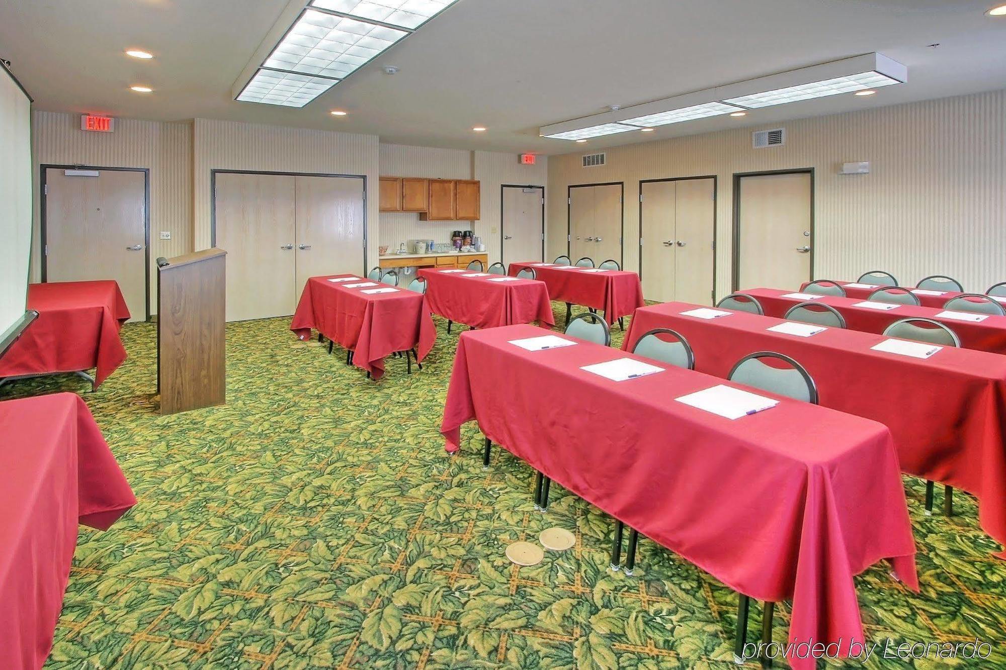 Holiday Inn Express & Suites Portales By Ihg Bagian luar foto