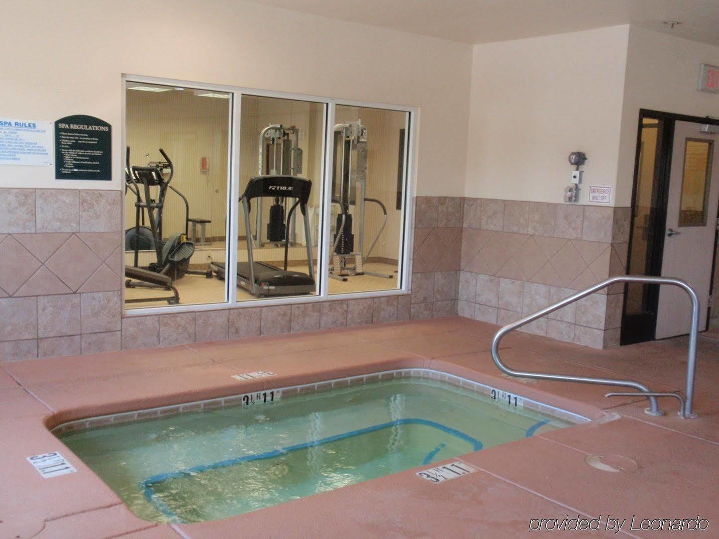 Holiday Inn Express & Suites Portales By Ihg Bagian luar foto